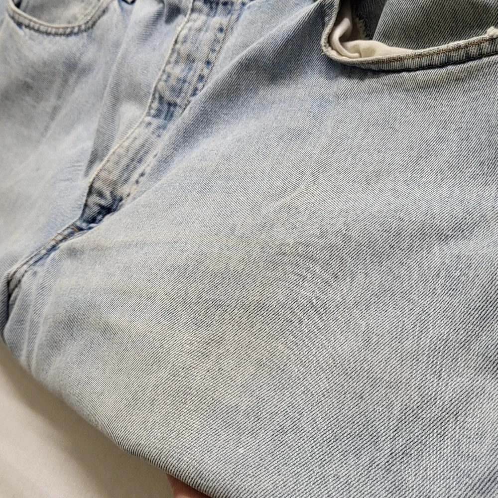 VTG Levis Jeans 560 Mens 36/30 Loose Fit Tapered Blue Light Wash 90s Y2K Baggy